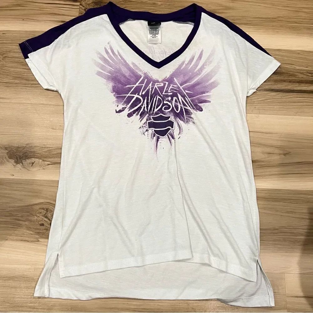 Harley Davidson White and Purple Short Sleeve V Neck Shirt Women’s Small